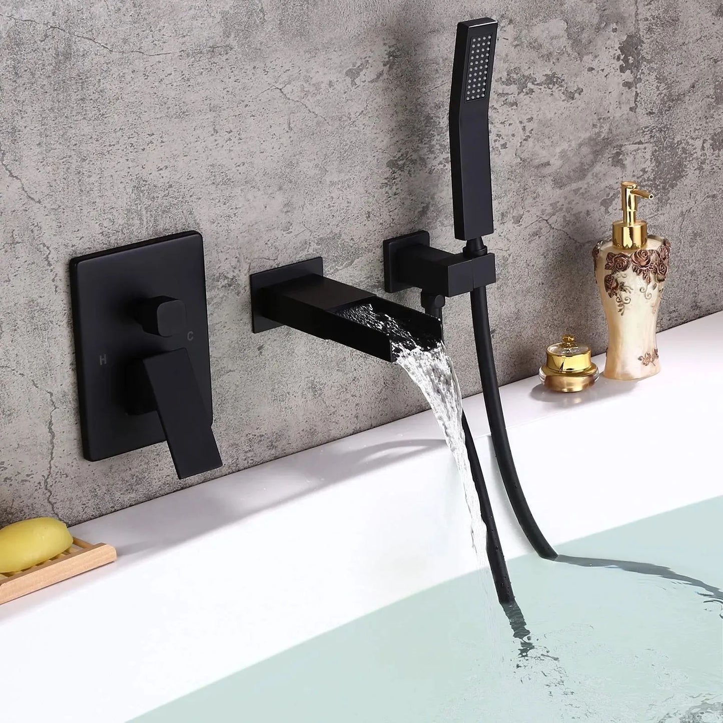 Modern Waterfall Wall-Mount Solid Brass Bathtub Faucet & Handshower